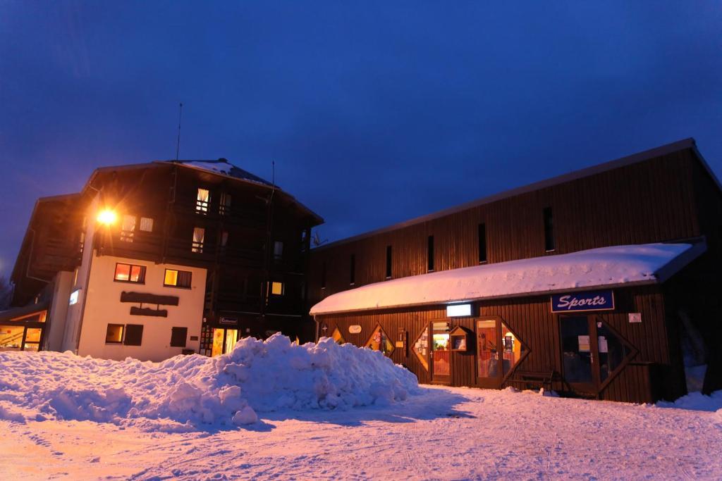 Hotel Le Grand Chalet Foncine-le-Haut Exterior photo